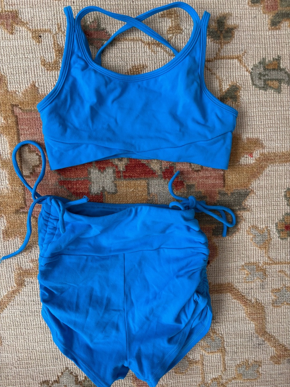 Honeycut Girls Blue Two Piece Dance Set Sports Bra Shorts Child Large CL